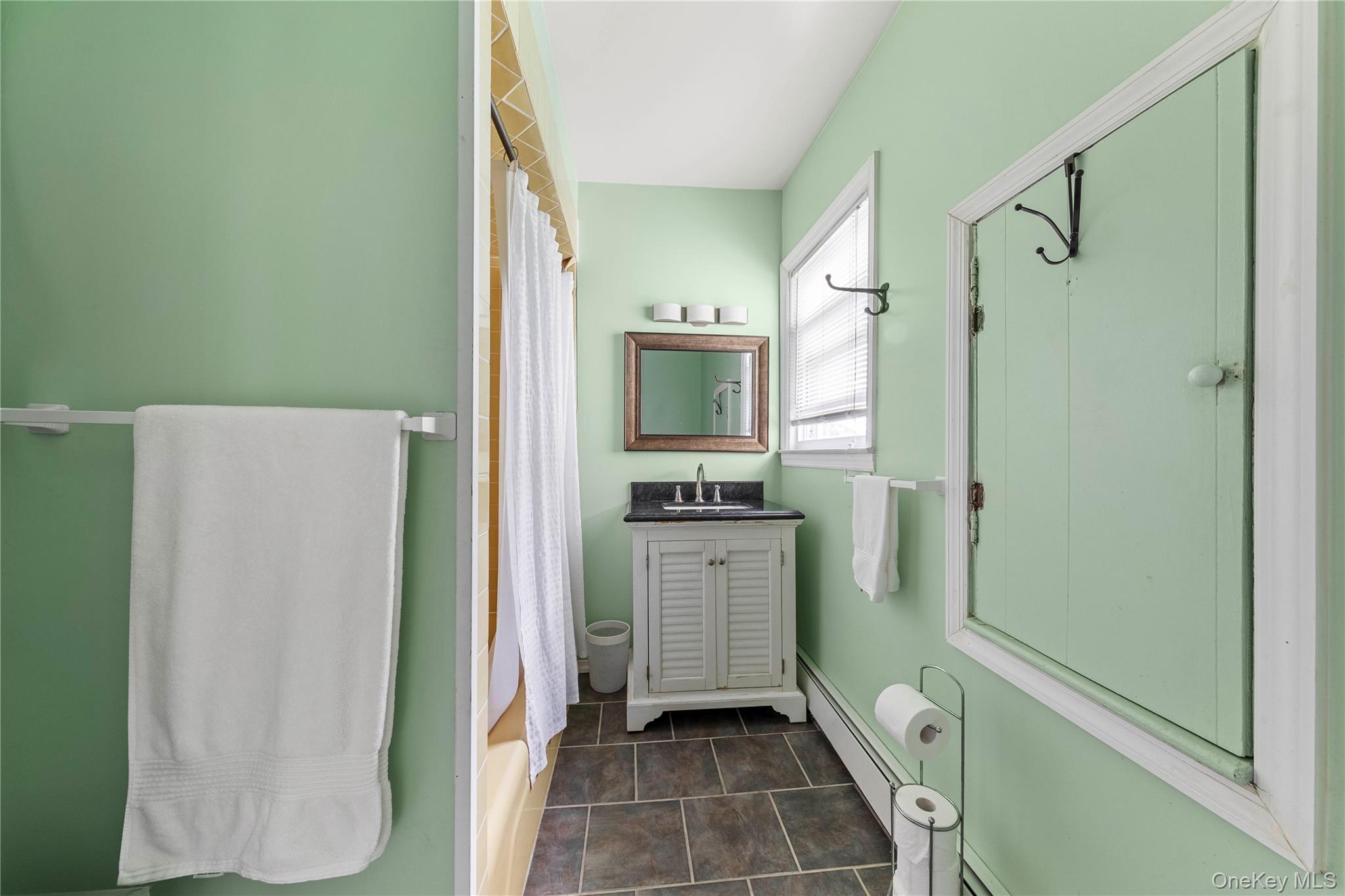2474 Harrison Avenue Property Photo 12