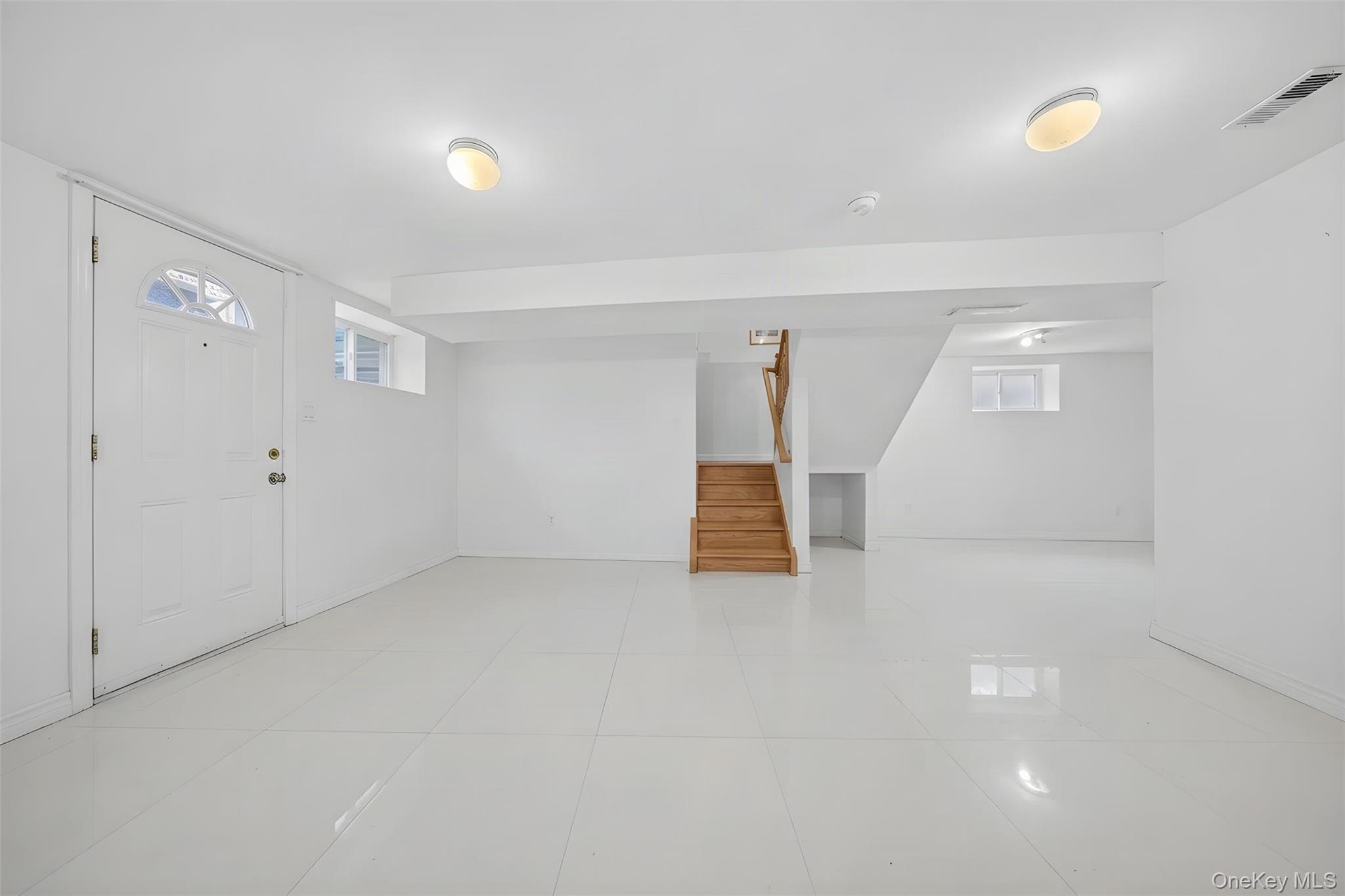 245-71 61st Avenue Property Photo 17