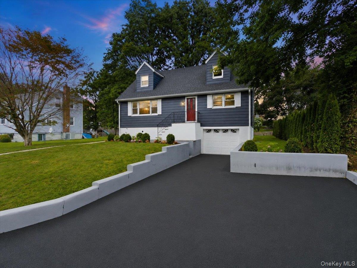 60 Duell Road Property Photo 1