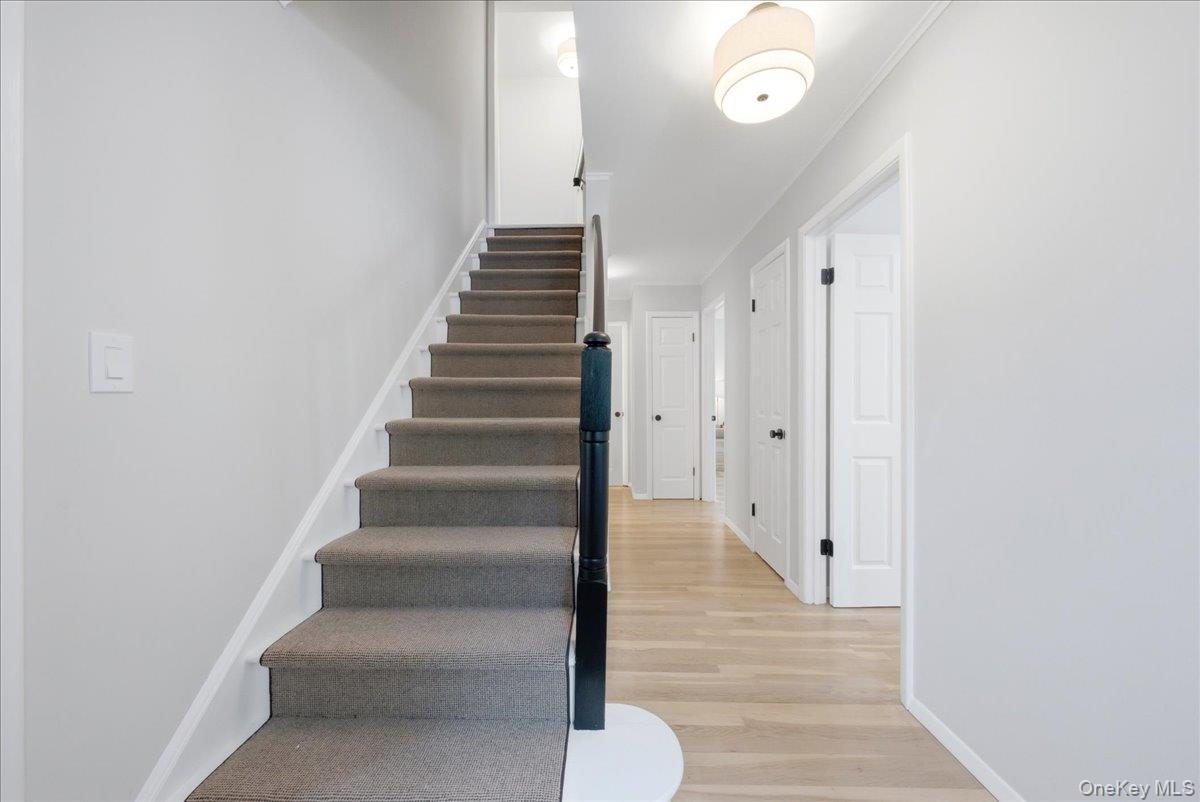 60 Duell Road Property Photo 3