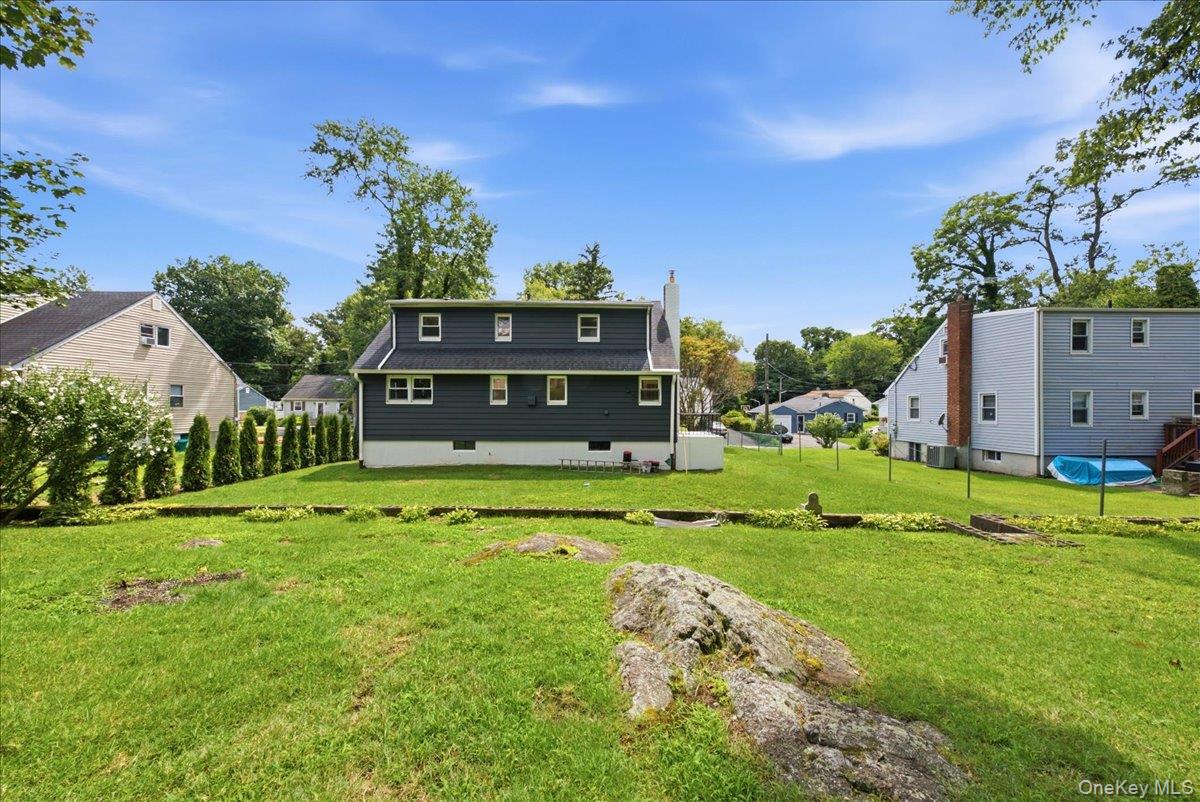 60 Duell Road Property Photo 33
