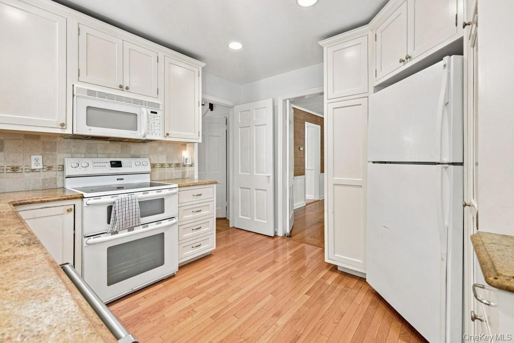 1 Commodore Road Property Photo 10
