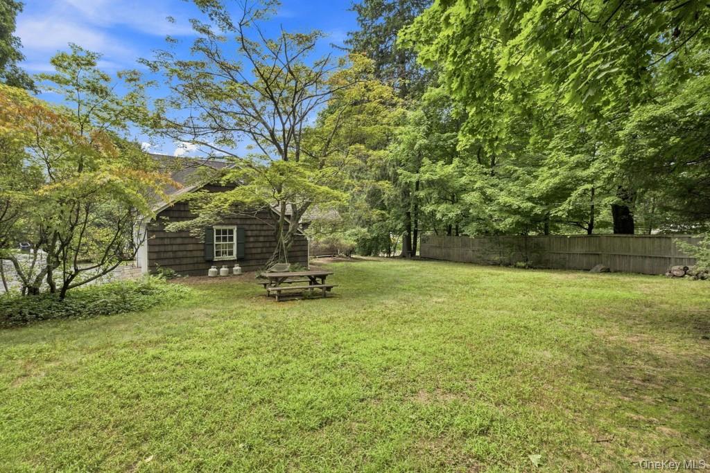 1 Commodore Road Property Photo 23