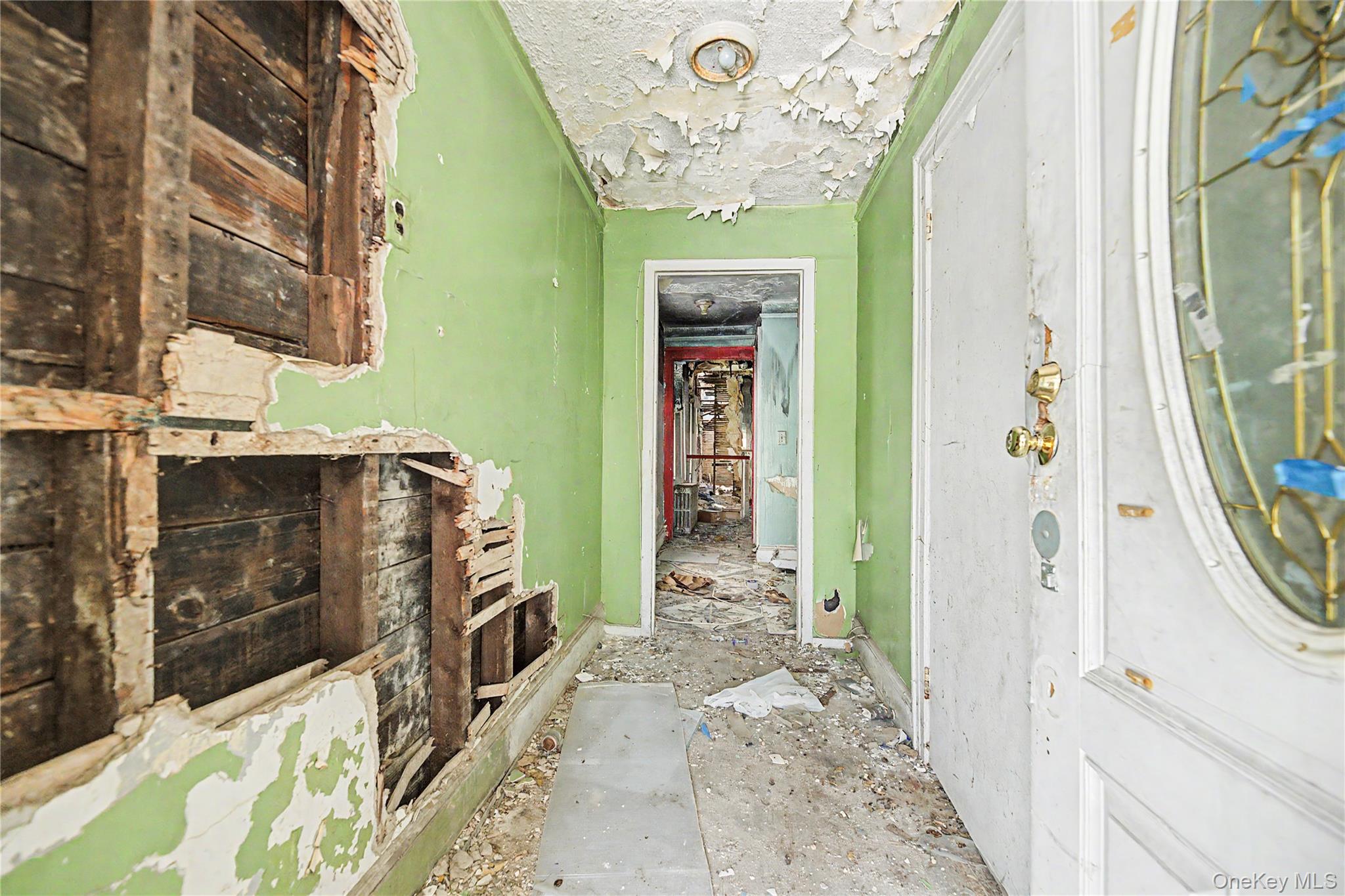 2923 Bruner Avenue Property Photo 2