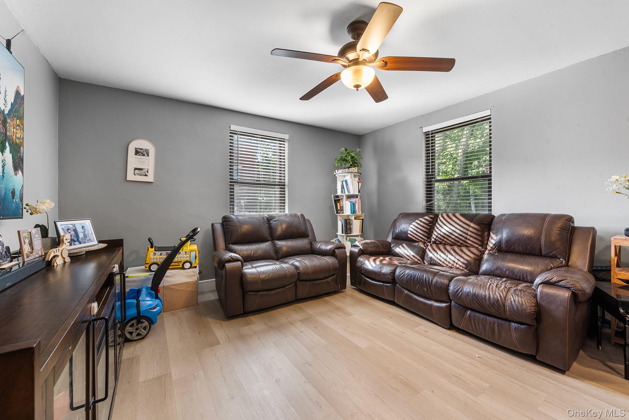 128 Richbell Road B4 Property Photo 4