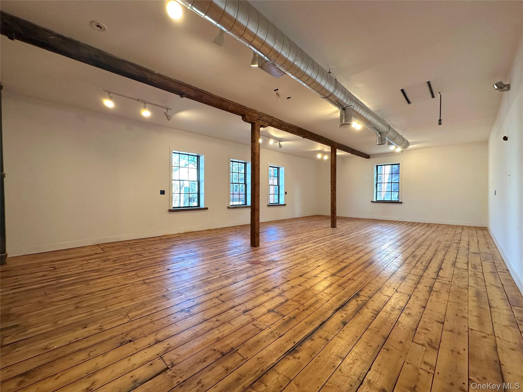 46 Chambers Street 2r Property Photo 5