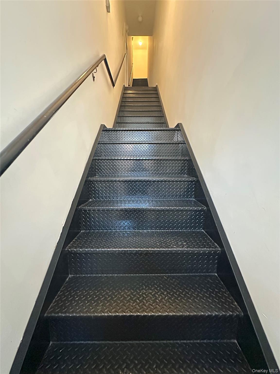 46 Chambers Street 2r Property Photo 9