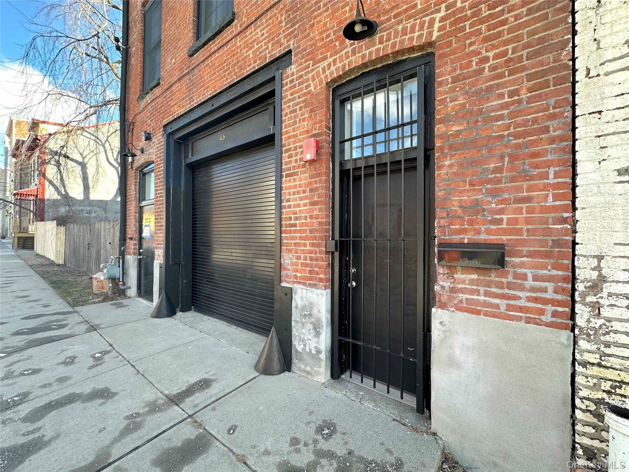 46 Chambers Street 2r Property Photo 11