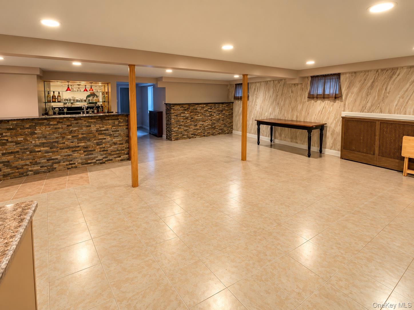 155 Fairview Boulevard Property Photo 17