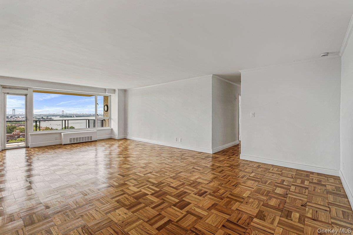 166-25 Powells Cove Boulevard 18c Property Photo 6