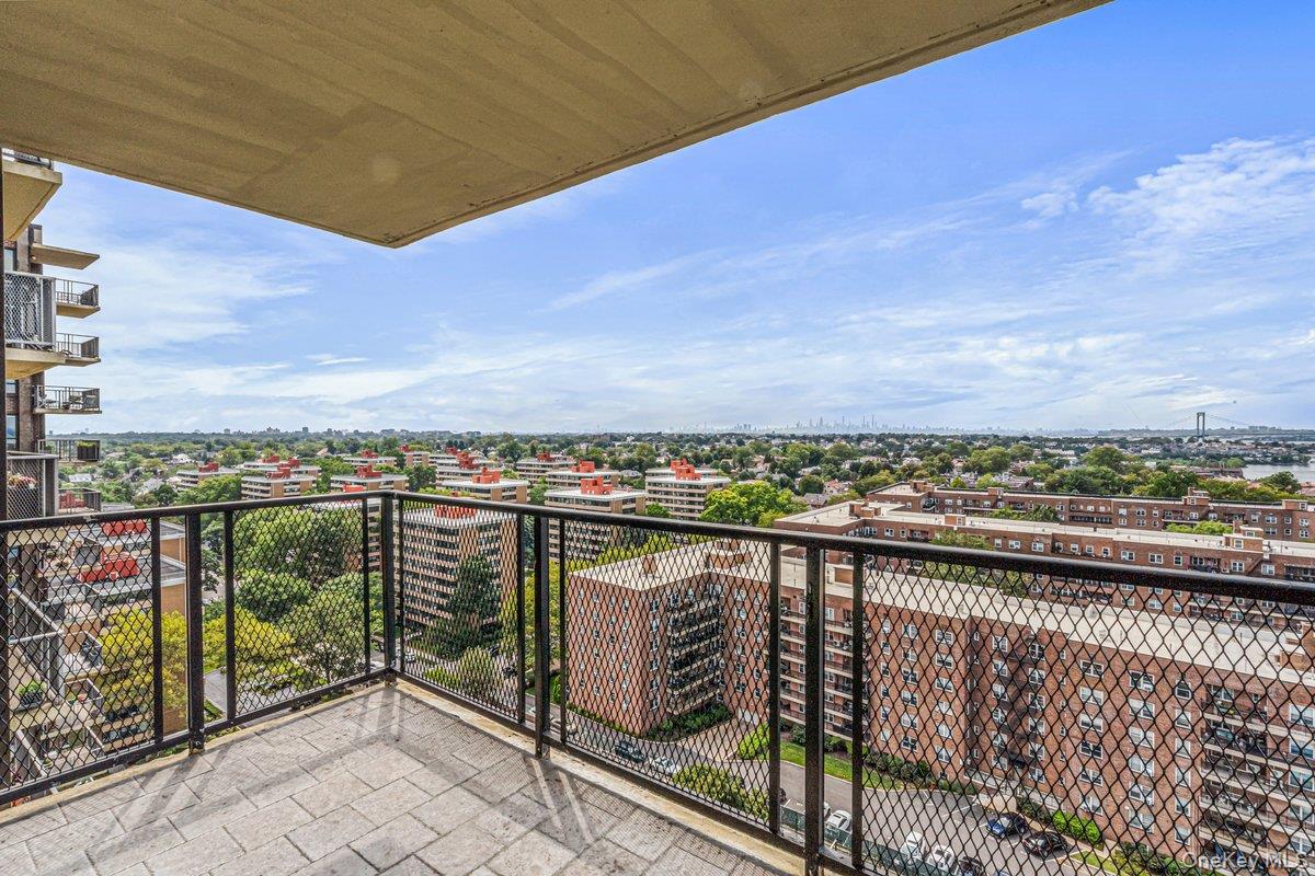 166-25 Powells Cove Boulevard 18c Property Photo 17