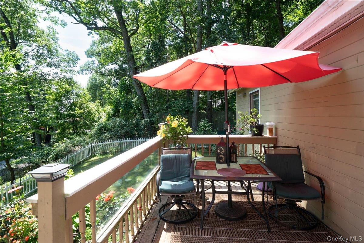 42 Deer Trail Property Photo 34