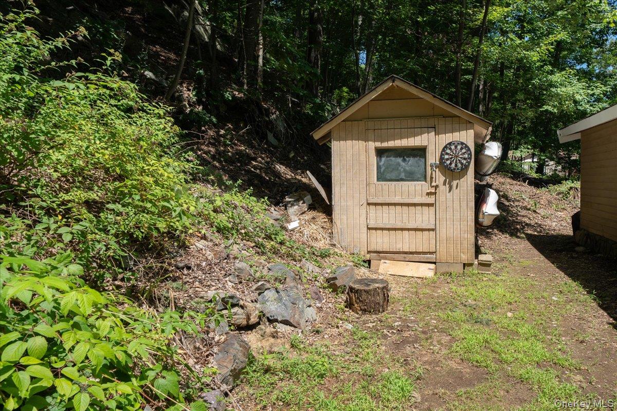 42 Deer Trail Property Photo 37