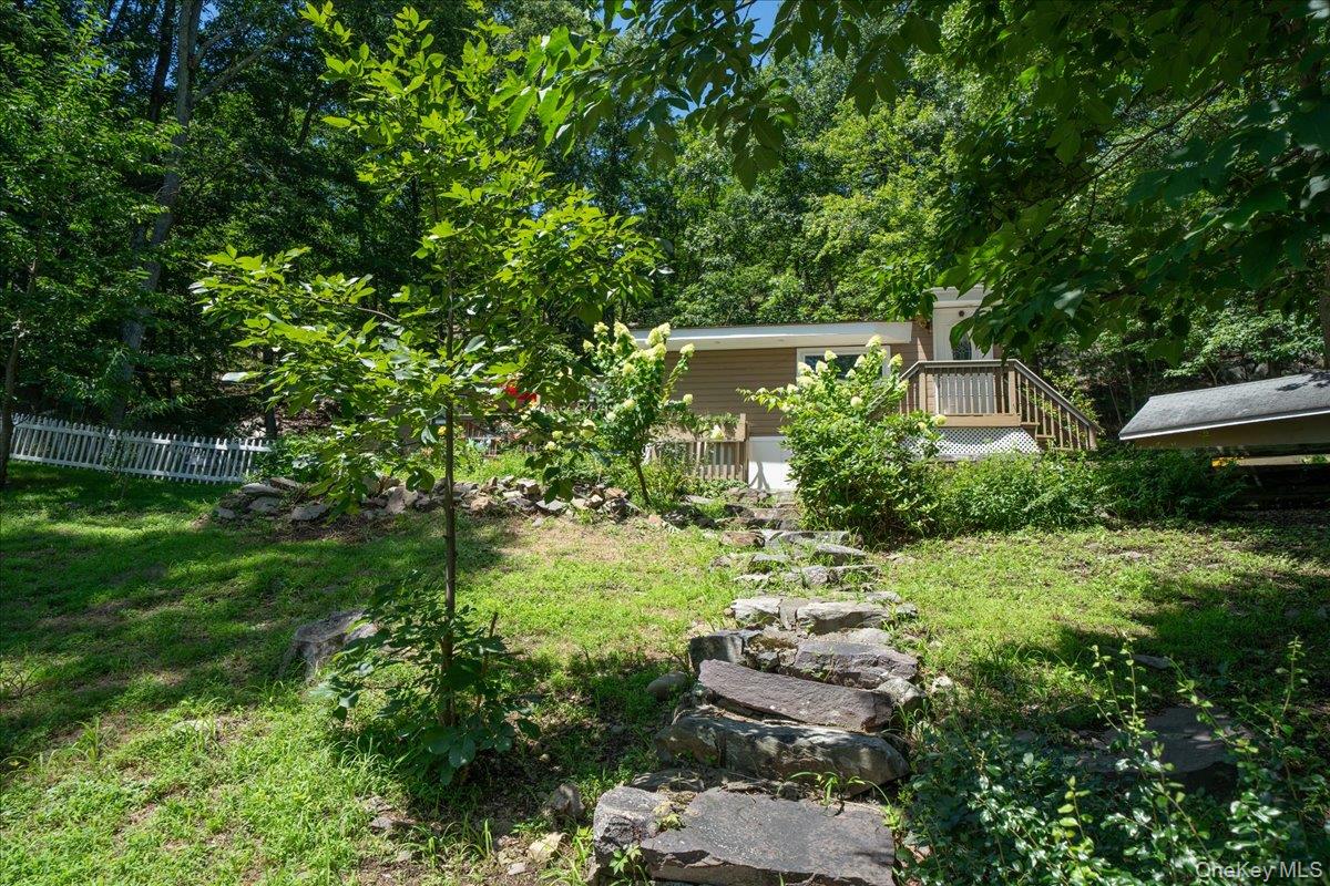 42 Deer Trail Property Photo 39