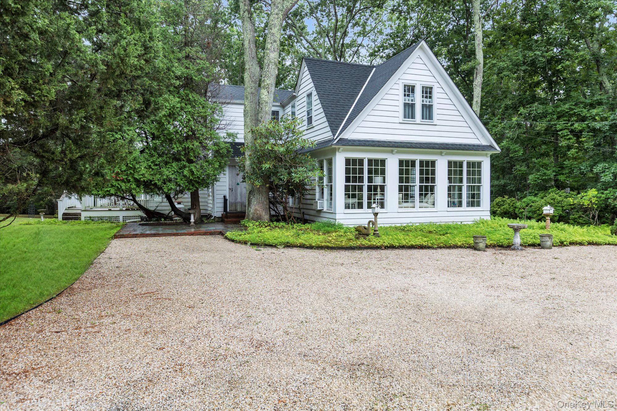 601 Water Mill Towd Road Property Photo 1