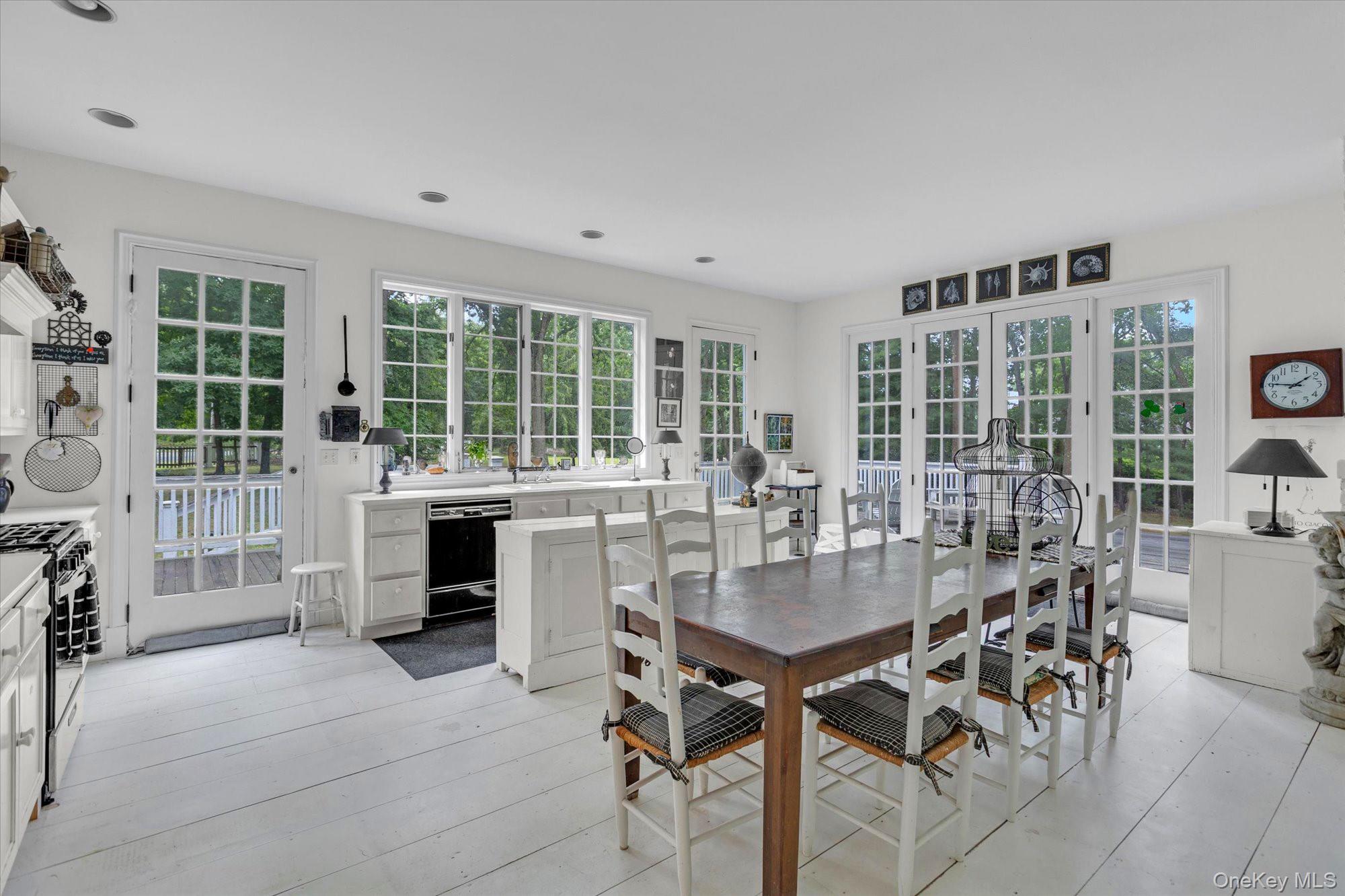 601 Water Mill Towd Road Property Photo 6