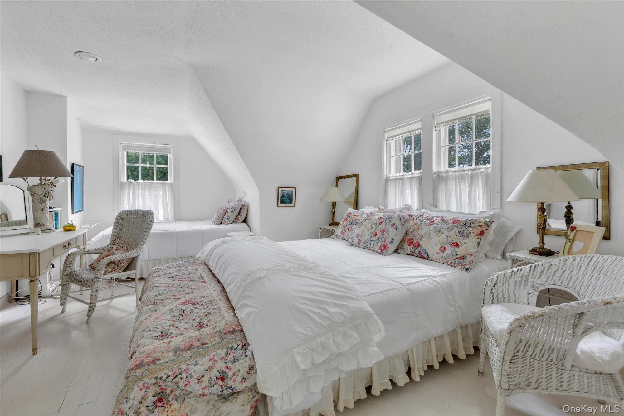 601 Water Mill Towd Road Property Photo 10