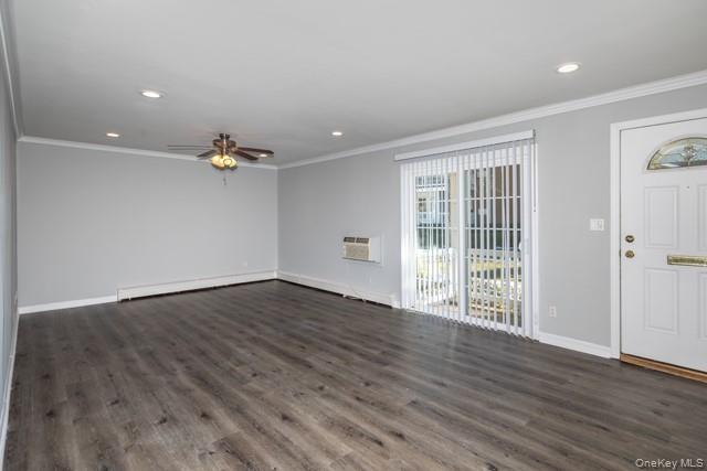 100 Friendly Court L087 Property Photo 3