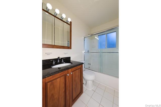 100 Friendly Court L087 Property Photo 7