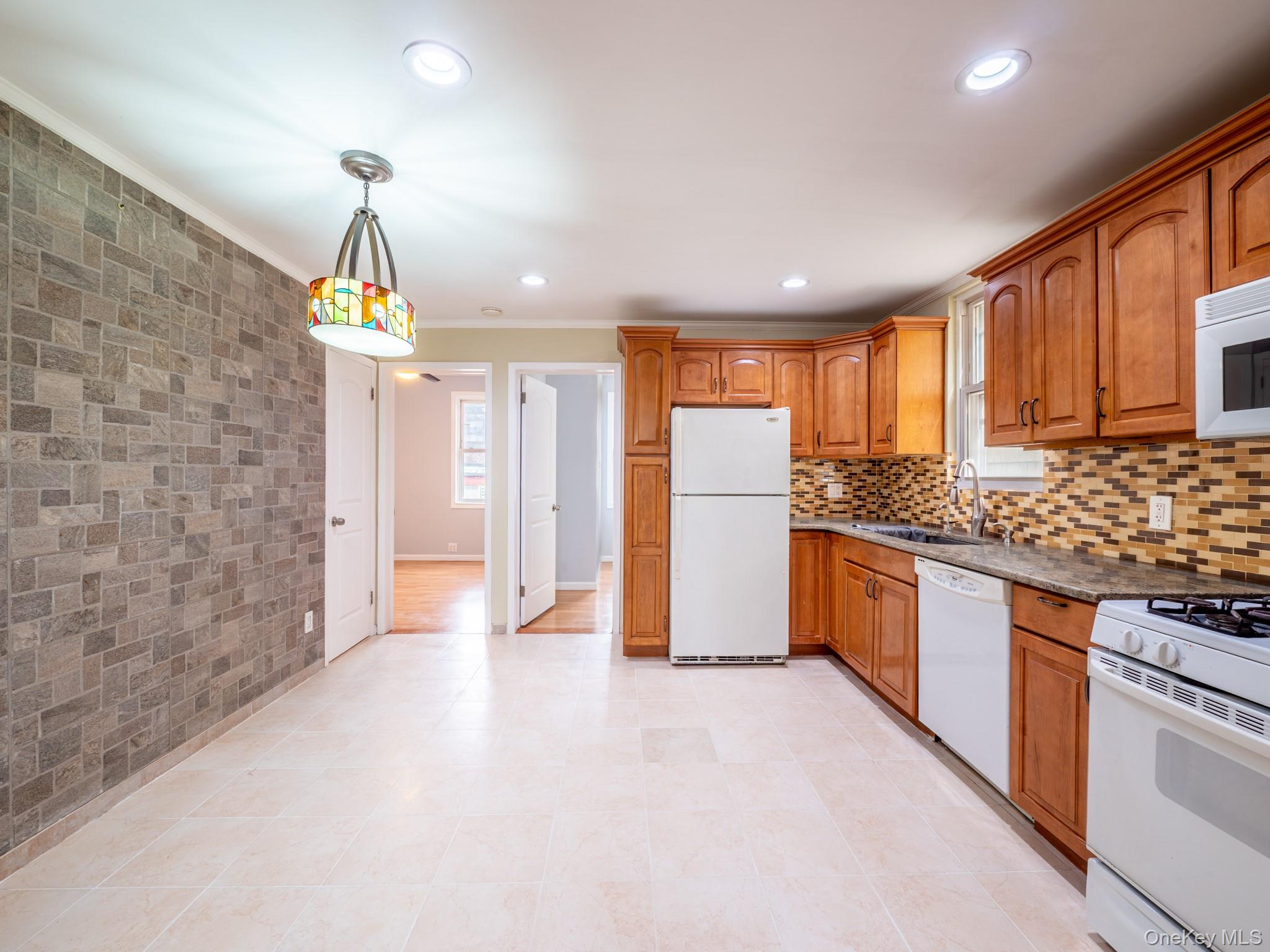 1315 130th Street Property Photo 3
