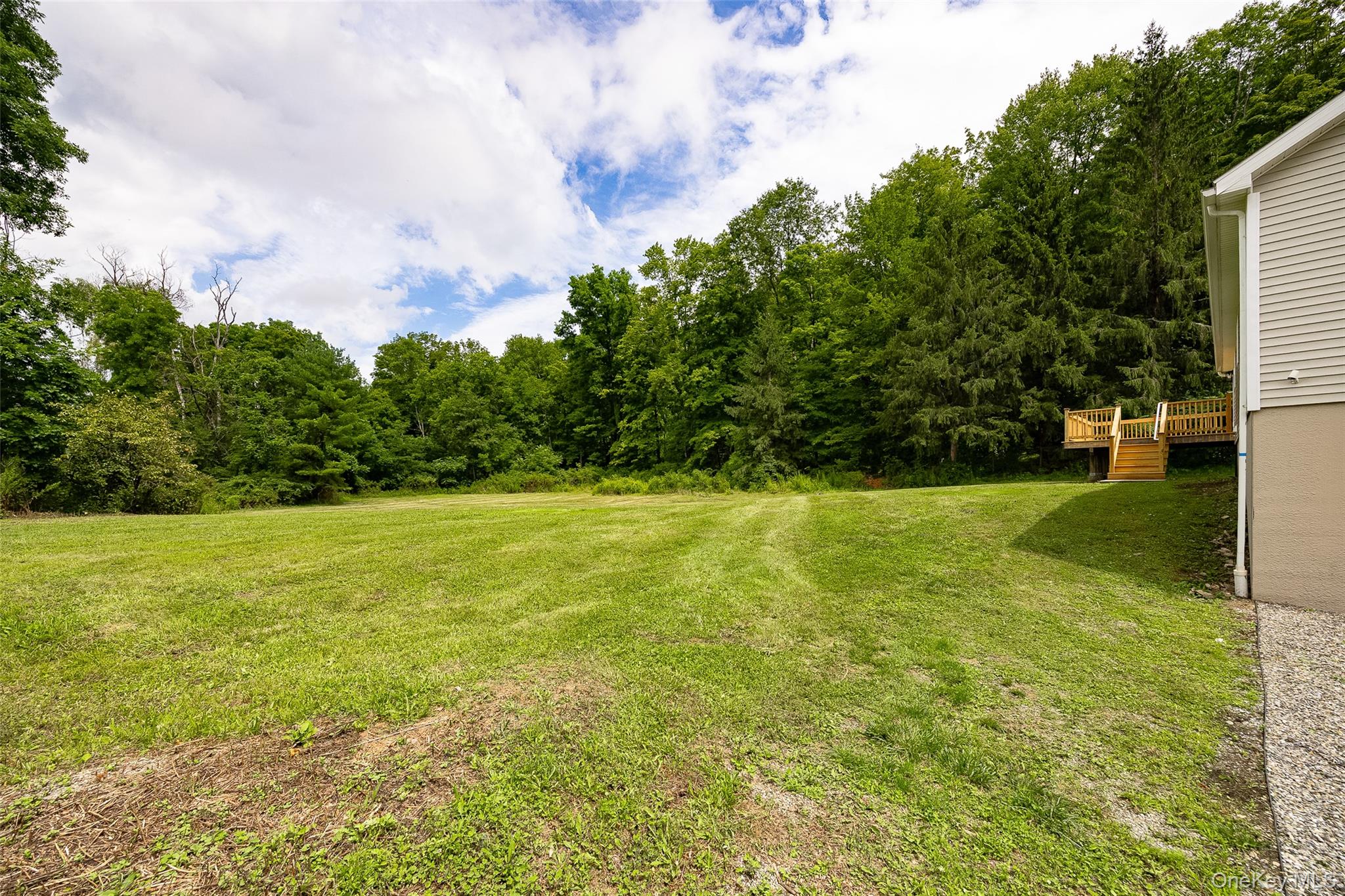 10 E Halstead Road Property Photo 24