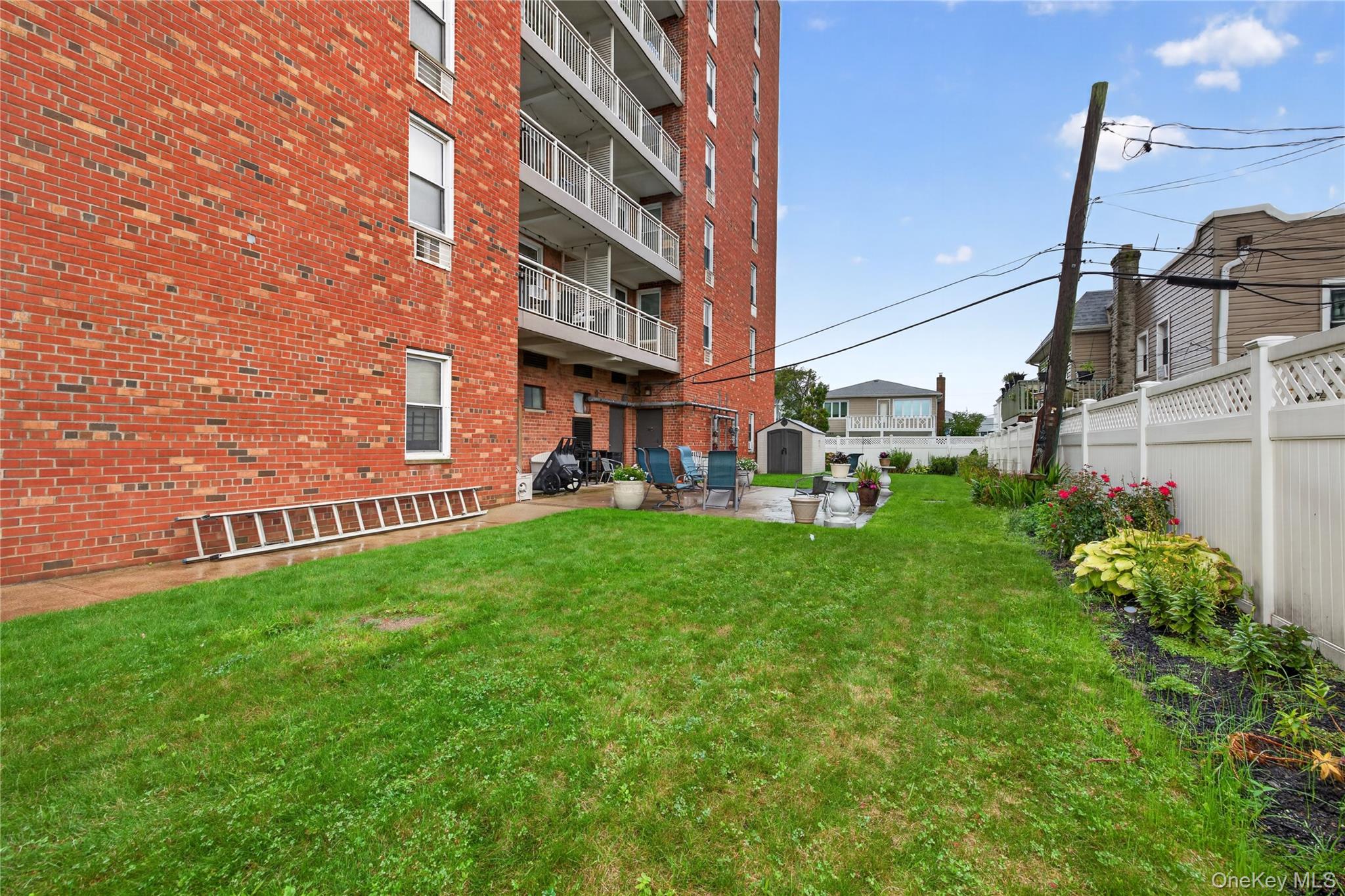 855 E Broadway 5g Property Photo 8