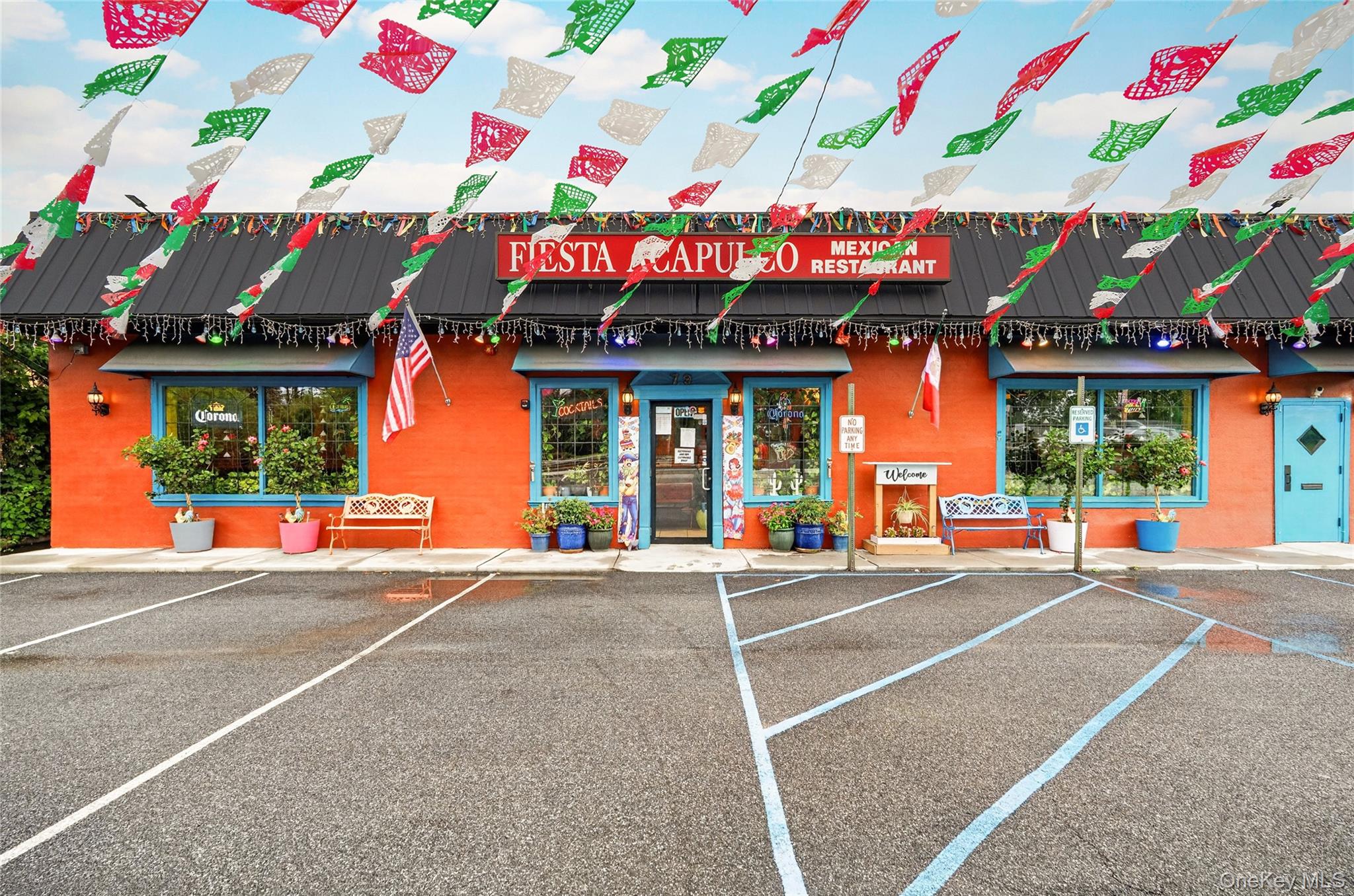 79 S Liberty Drive Property Photo 2