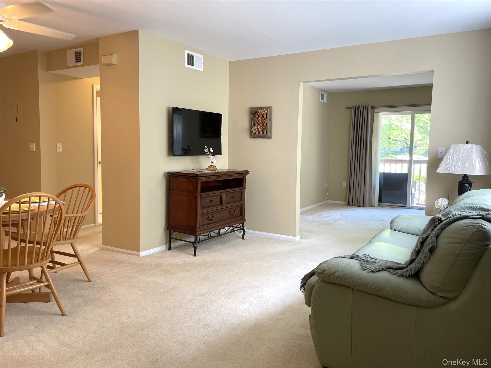 660 E Crooked Hill Road 660 Property Photo 13