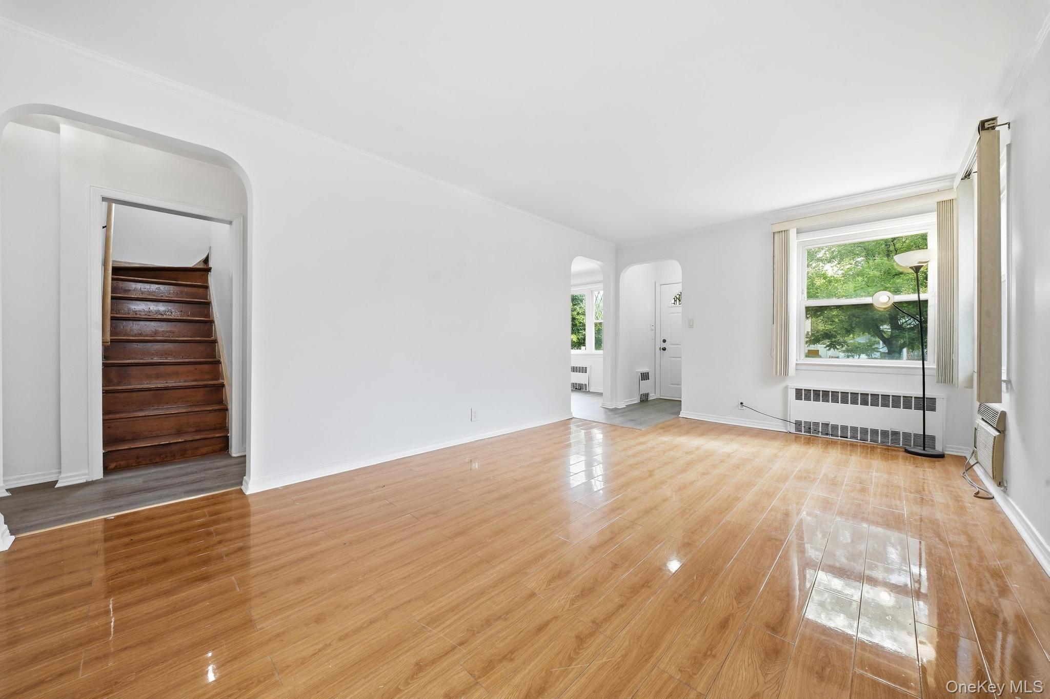 5332 187th Street Property Photo 3