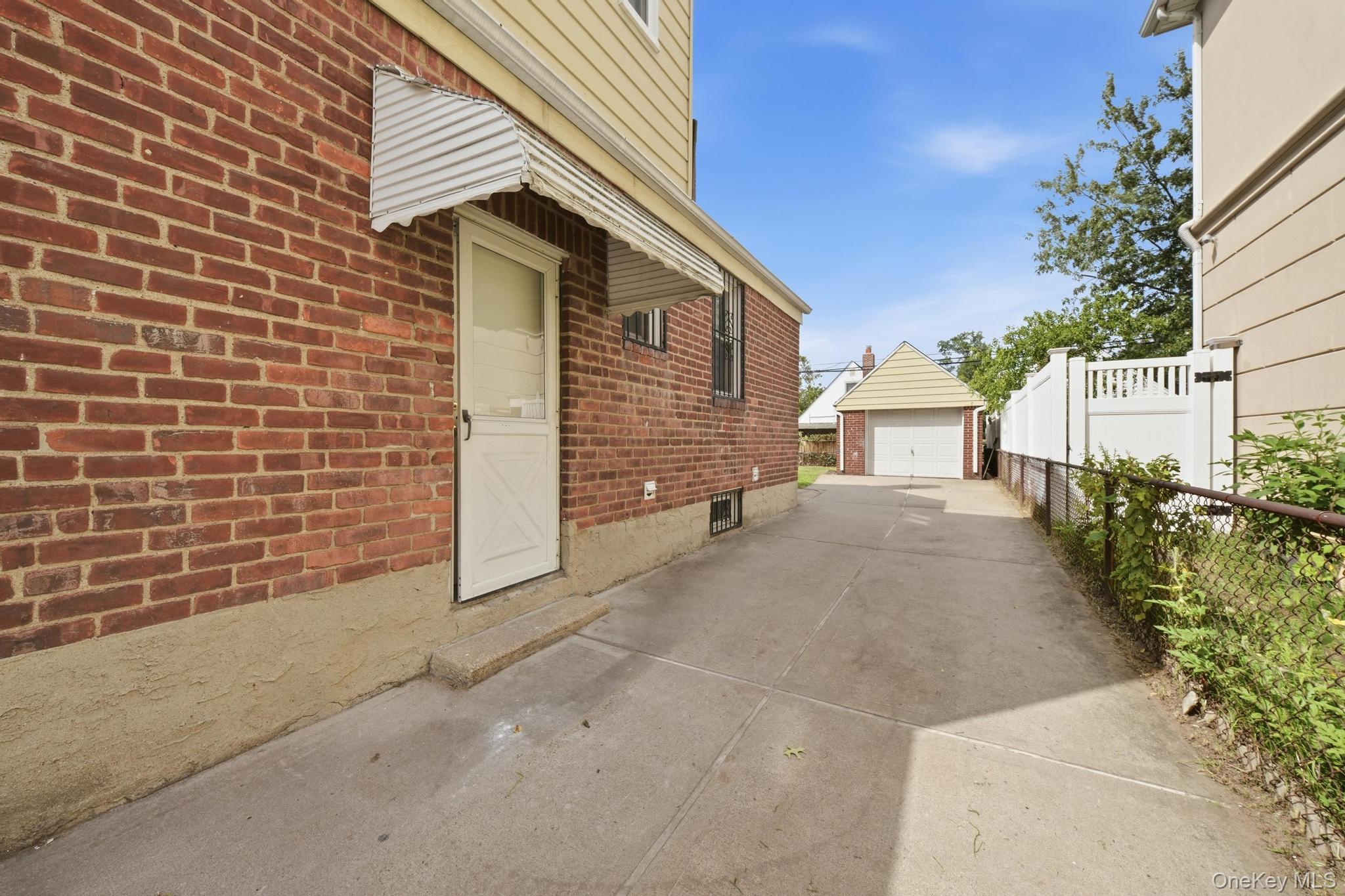 5332 187th Street Property Photo 26