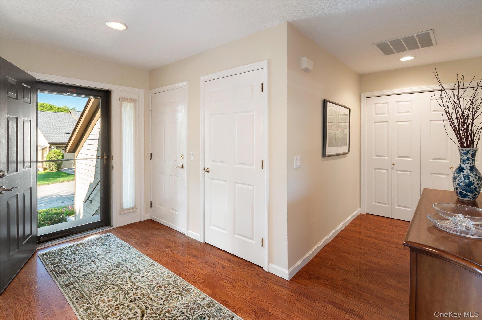 813 Heritage Hills Property Photo 4