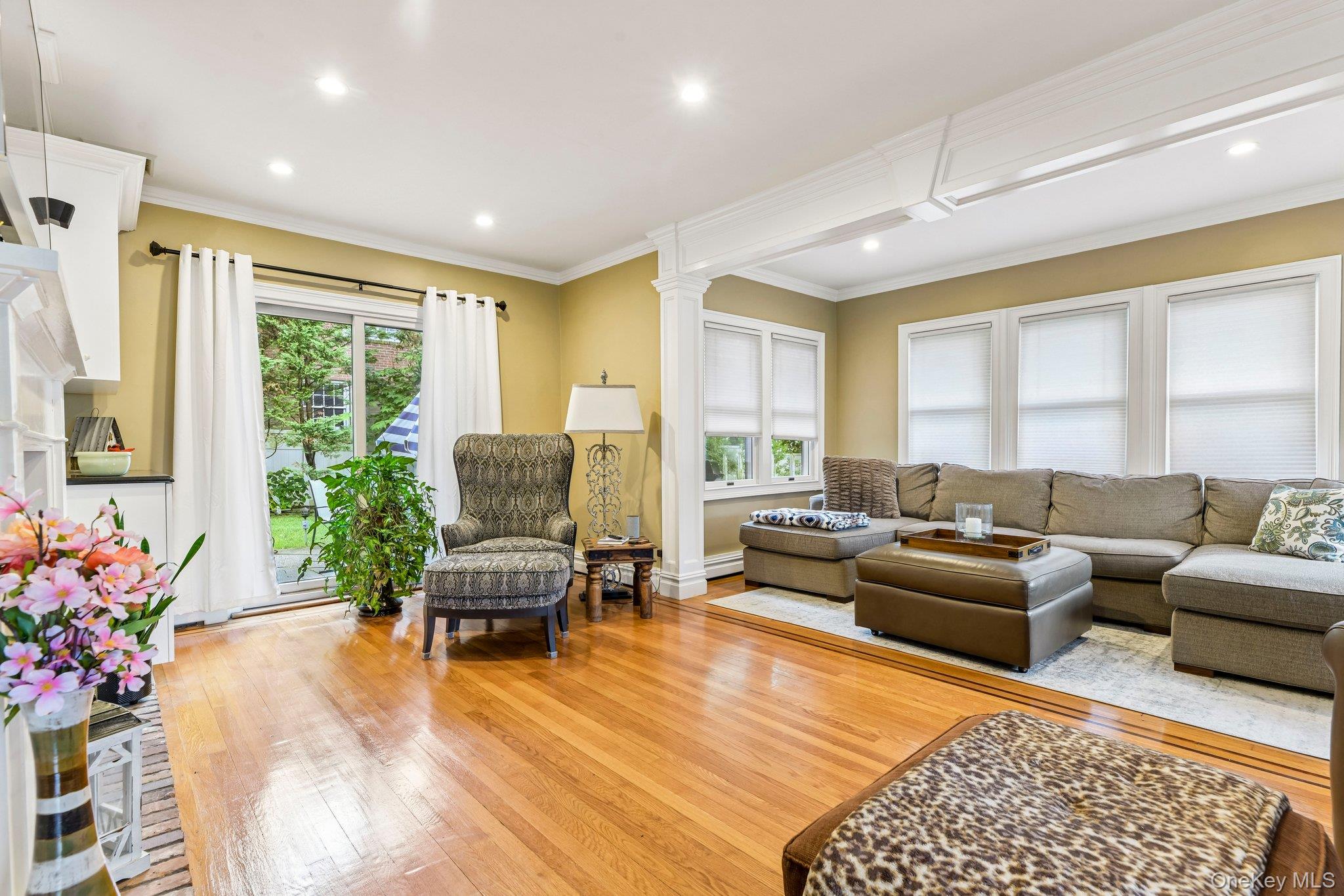 110 William Street Property Photo 4