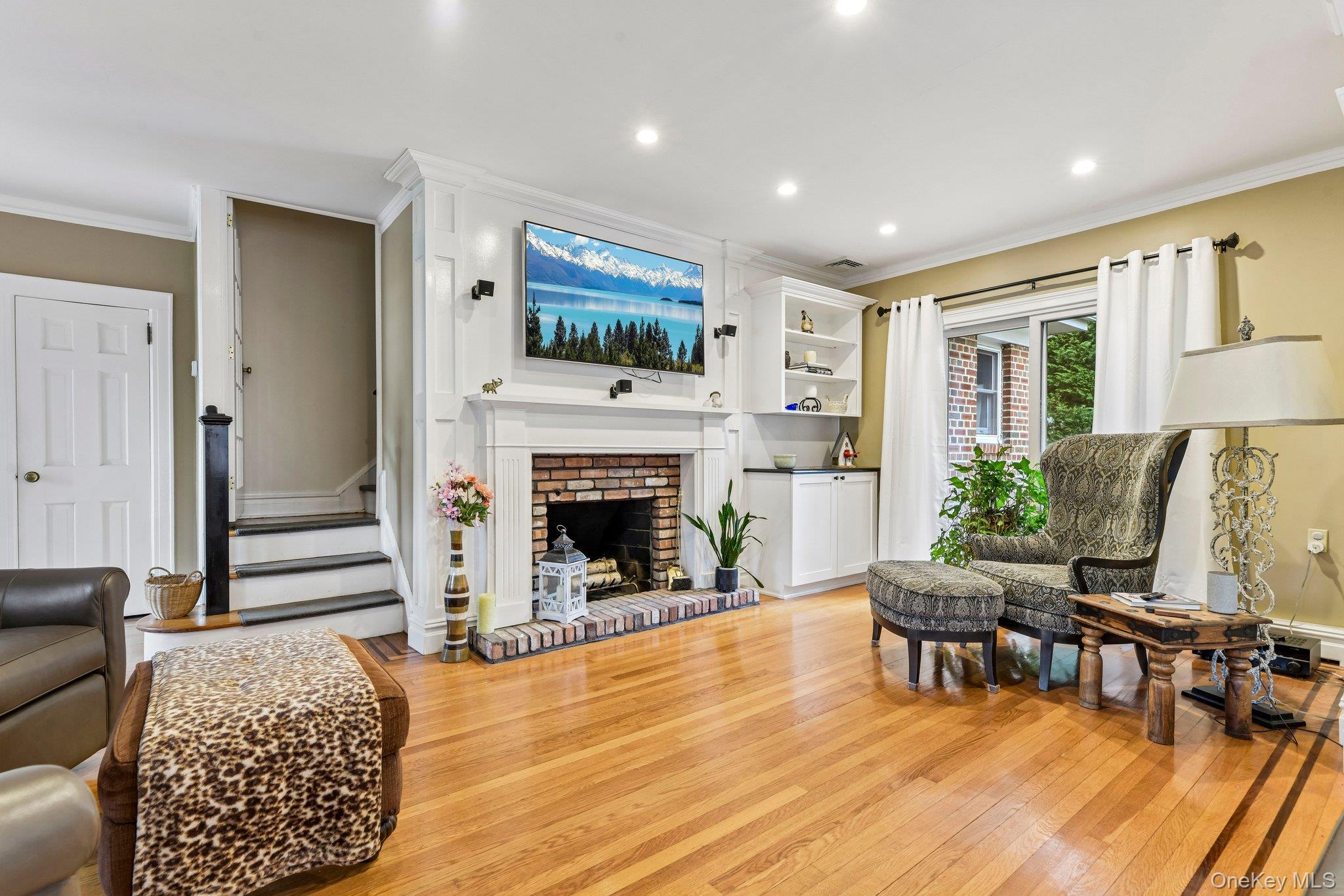110 William Street Property Photo 6