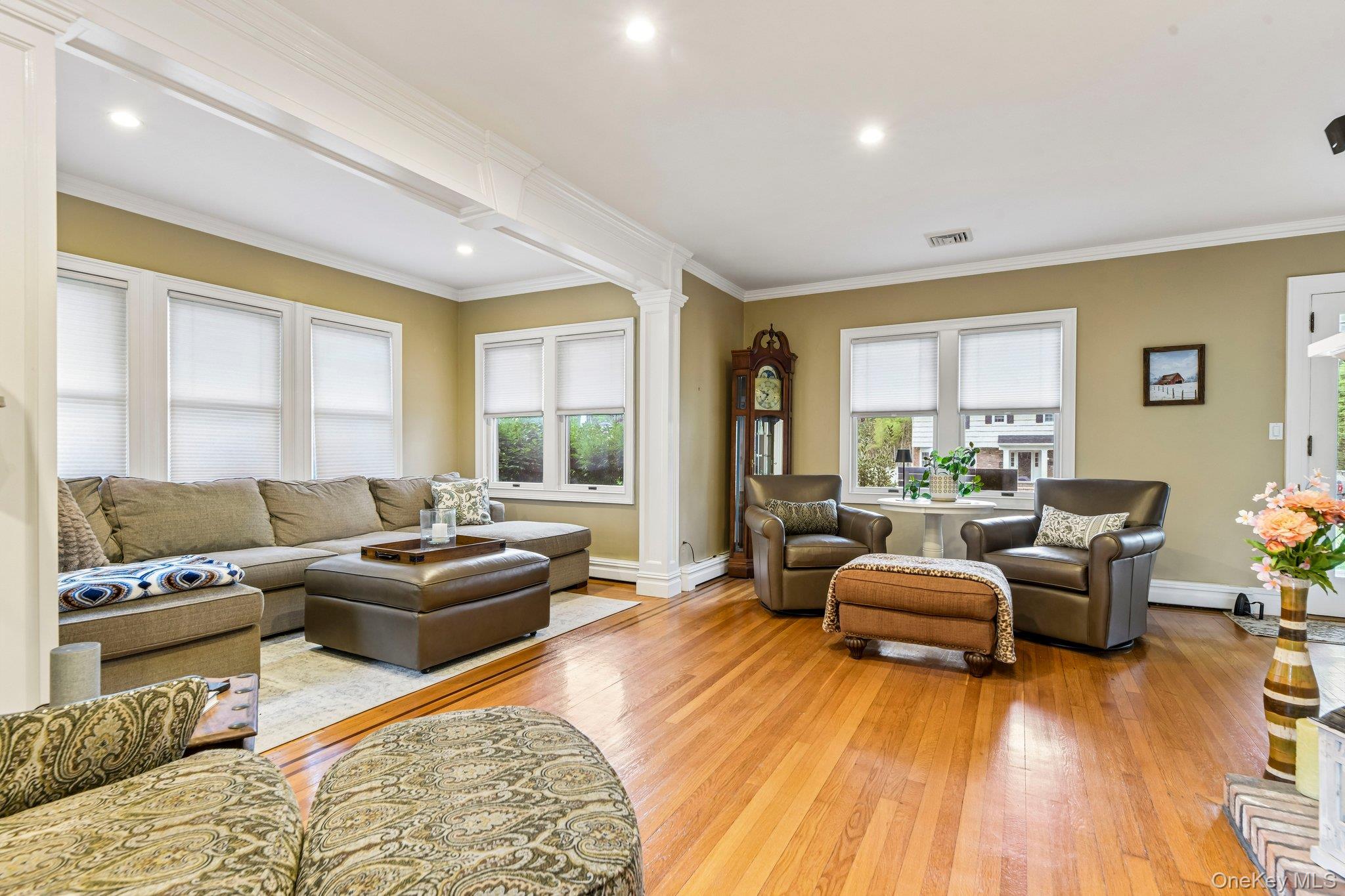 110 William Street Property Photo 7