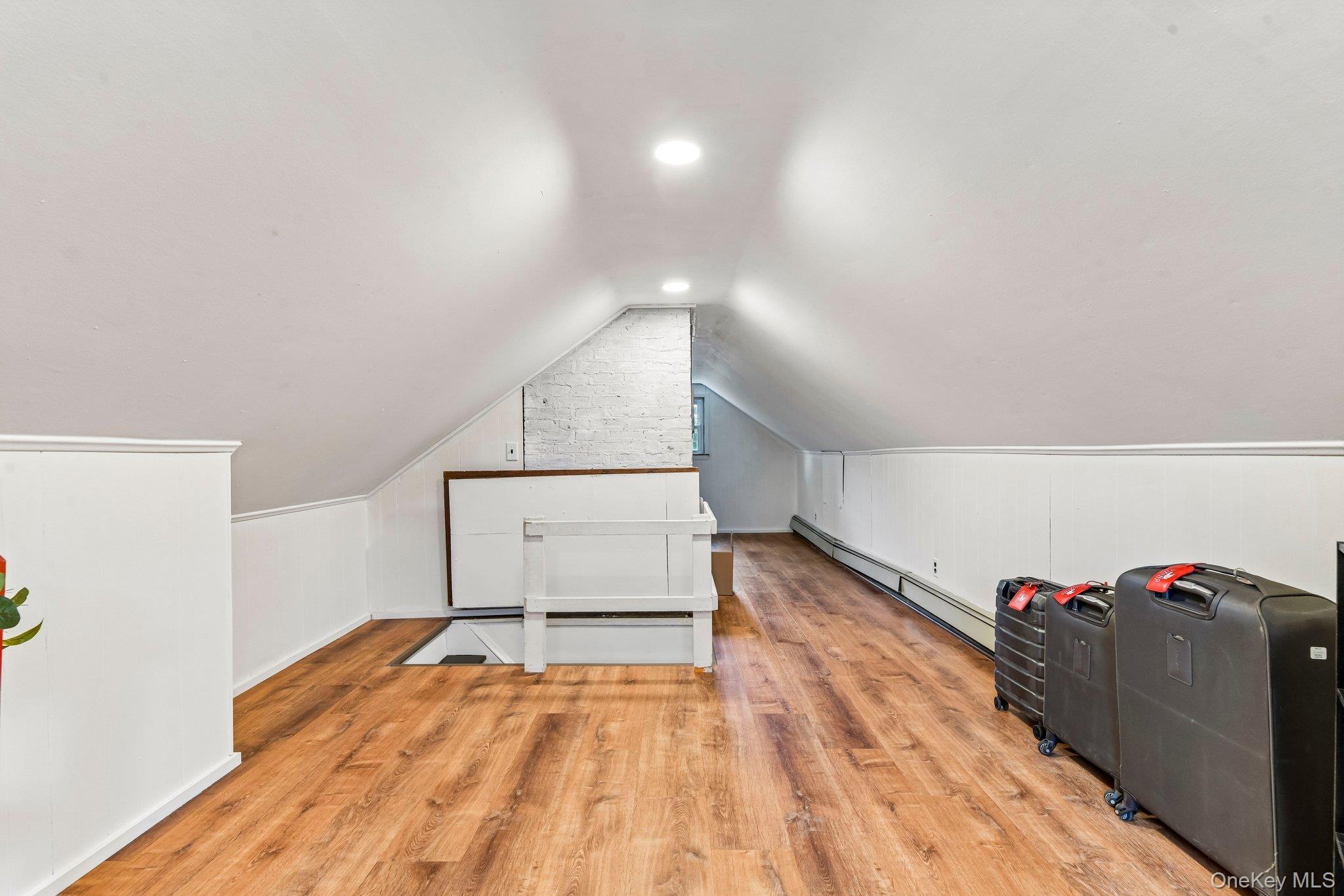 110 William Street Property Photo 25