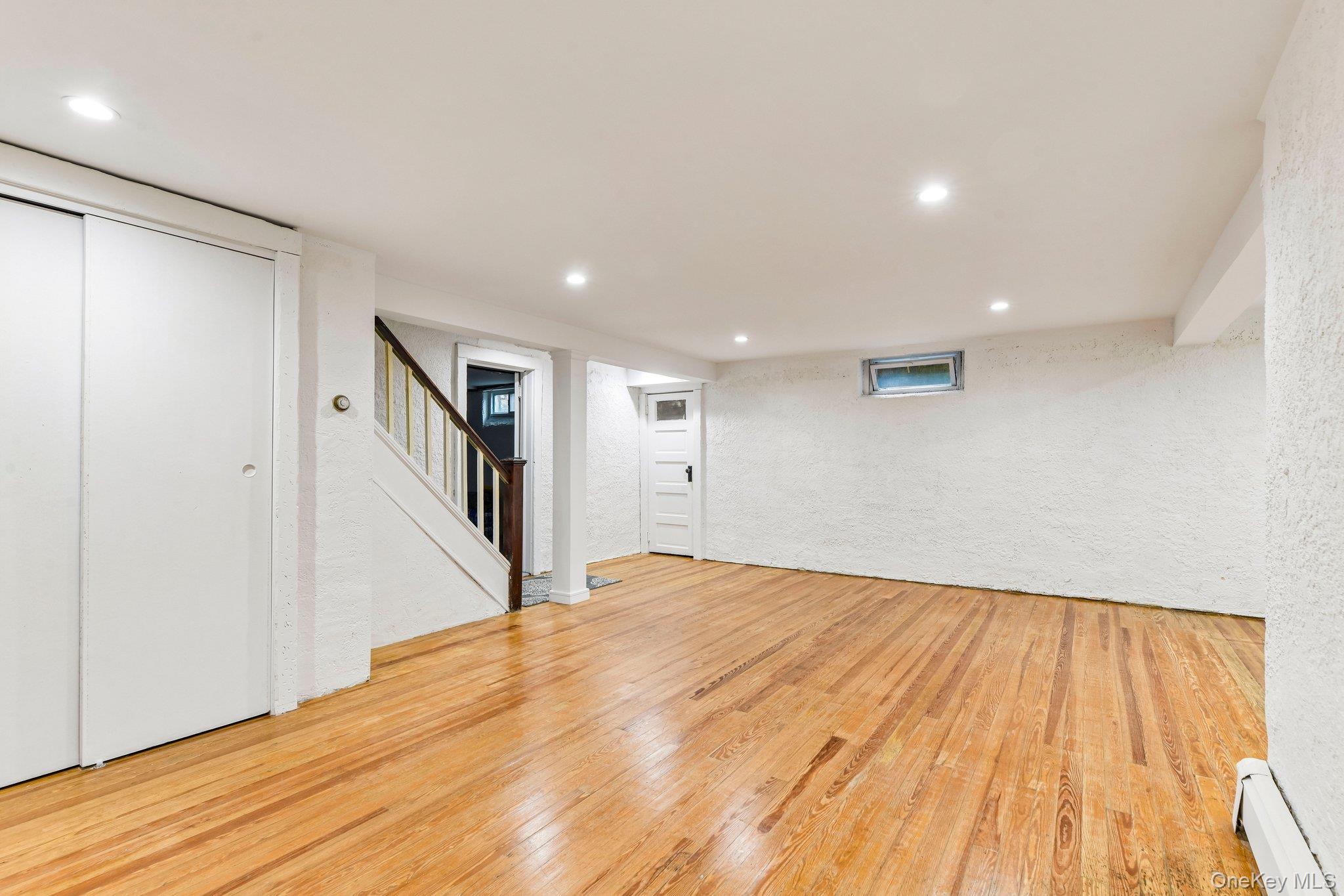 110 William Street Property Photo 26
