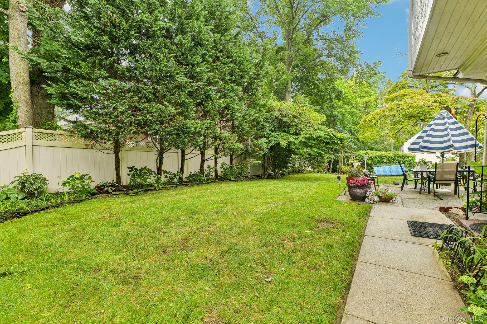 110 William Street Property Photo 32