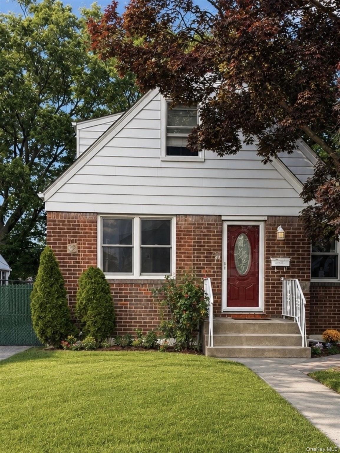 12031 219th Street Property Photo 1