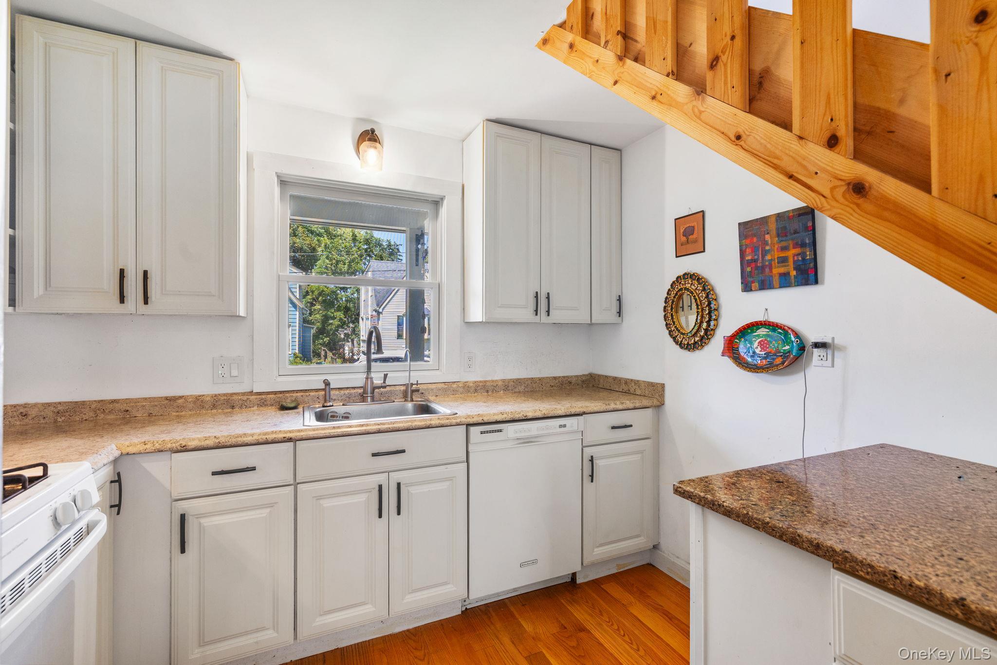 9 Willow Avenue Property Photo 8