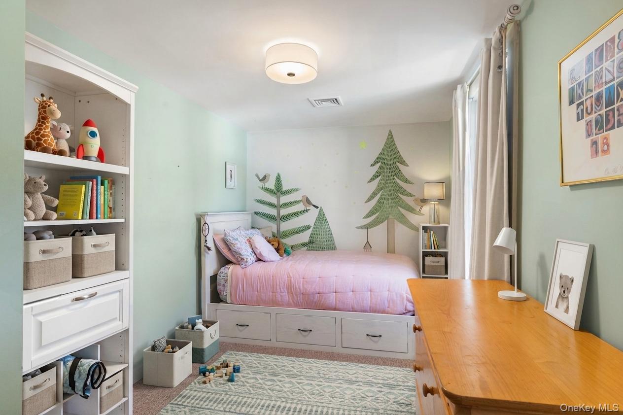 9 Willow Avenue Property Photo 16