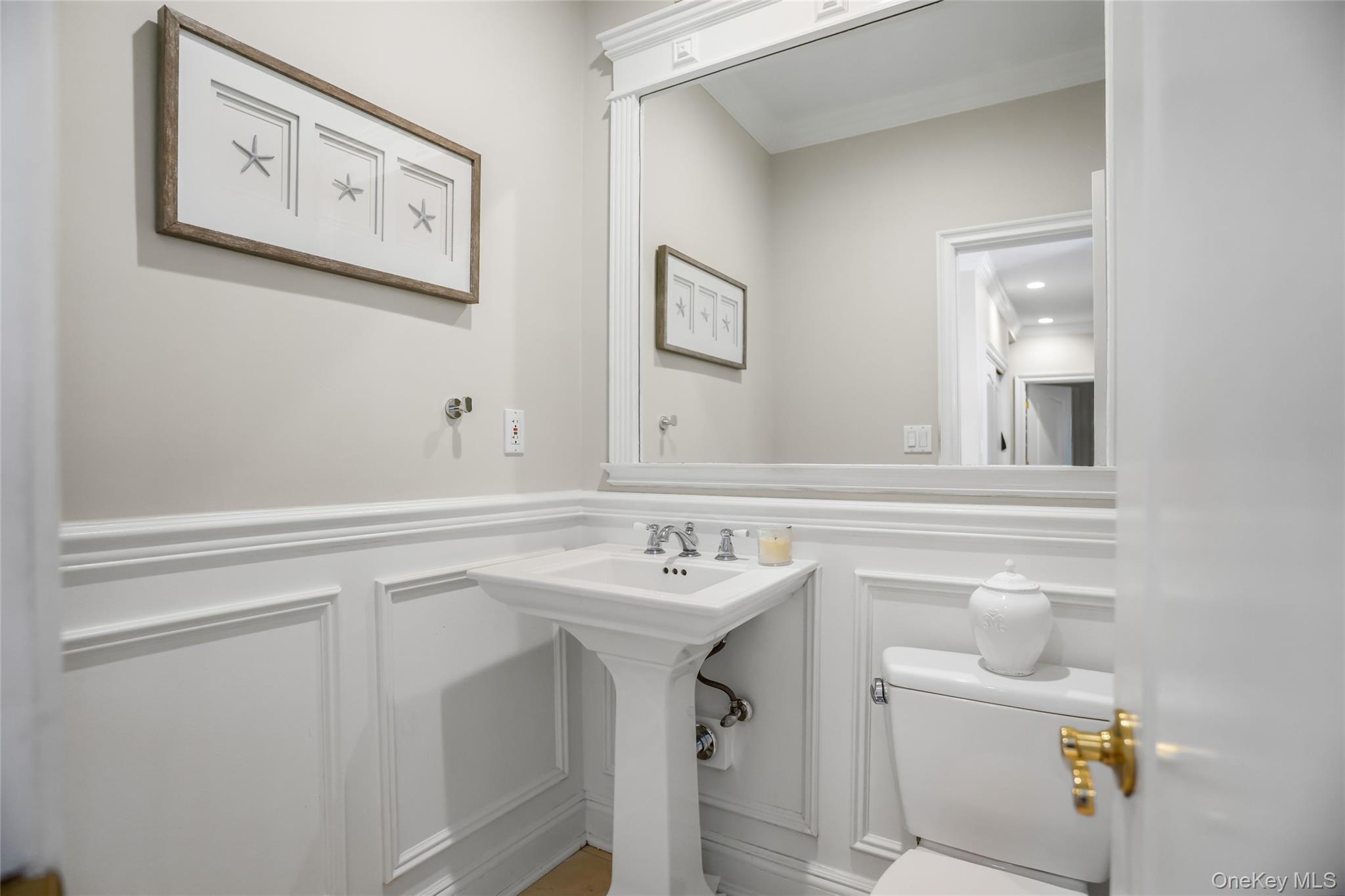 589 Caledonia Road Property Photo 25