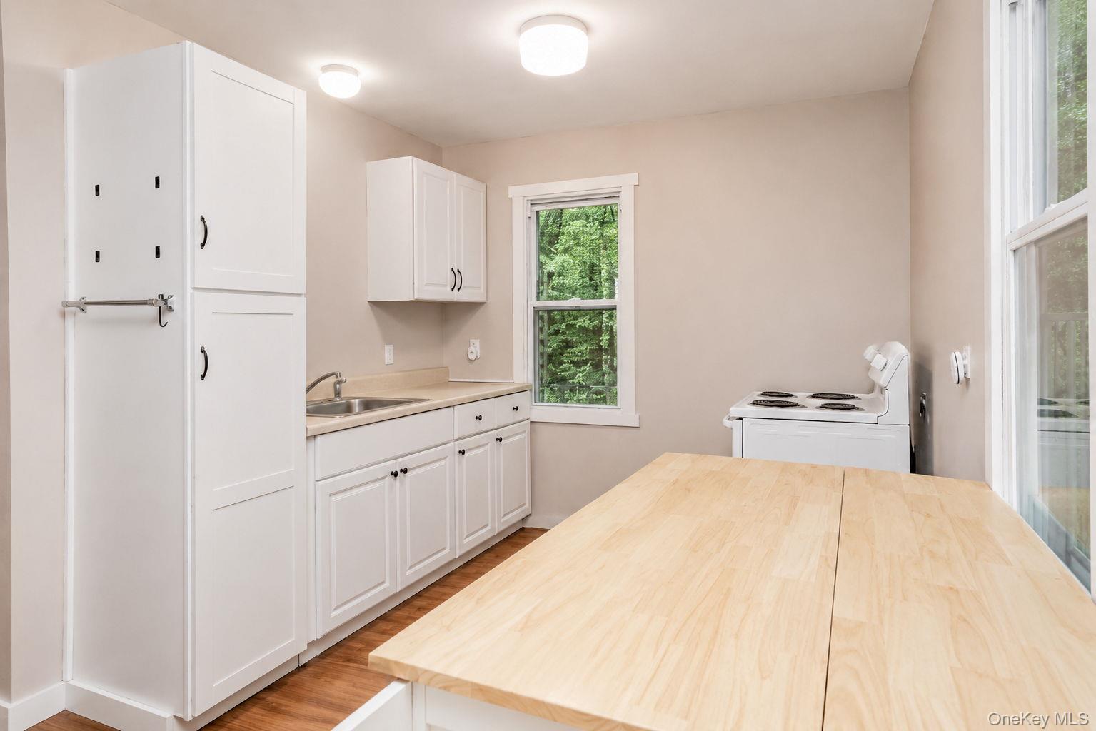 69 Glazer Drive Property Photo 10