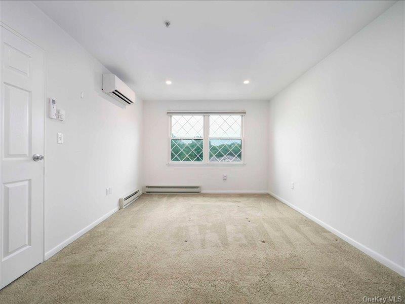 494 Sierra Vista Lane Property Photo 18