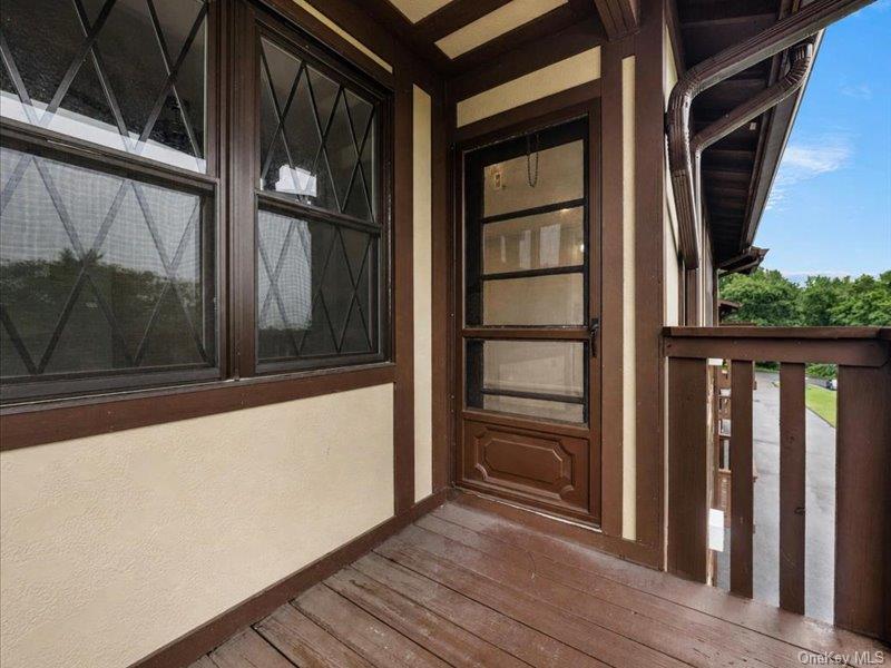 494 Sierra Vista Lane Property Photo 24