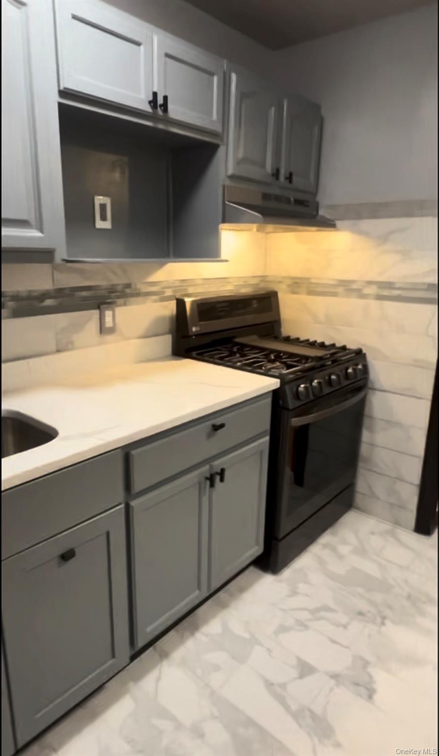 119-18 178th Place 1st Floor Property Photo 7