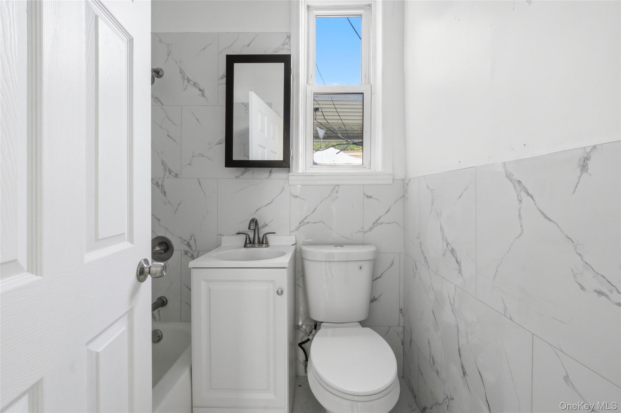 121-19 Sutphin Boulevard Property Photo 28
