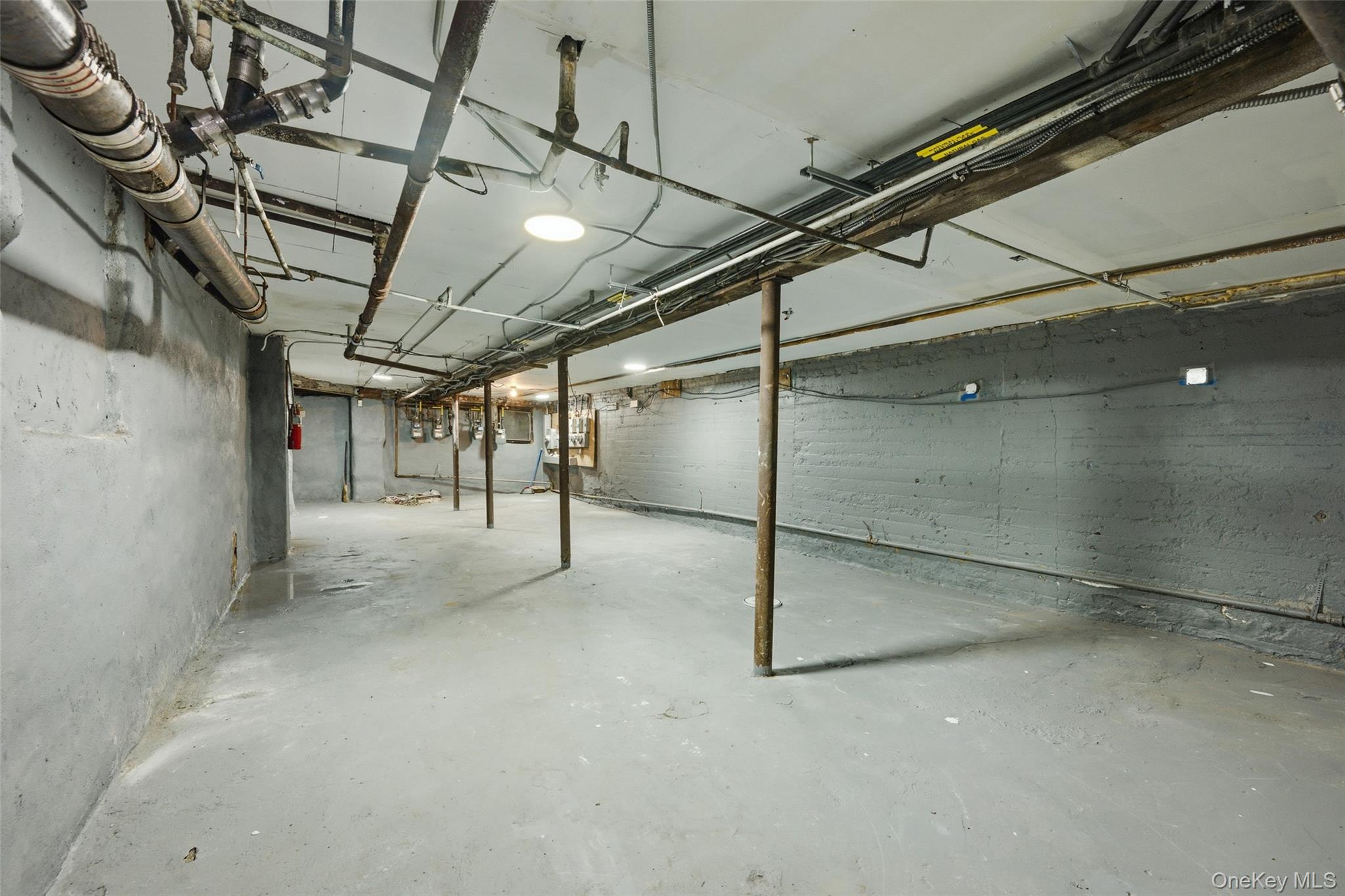 121-19 Sutphin Boulevard Property Photo 35