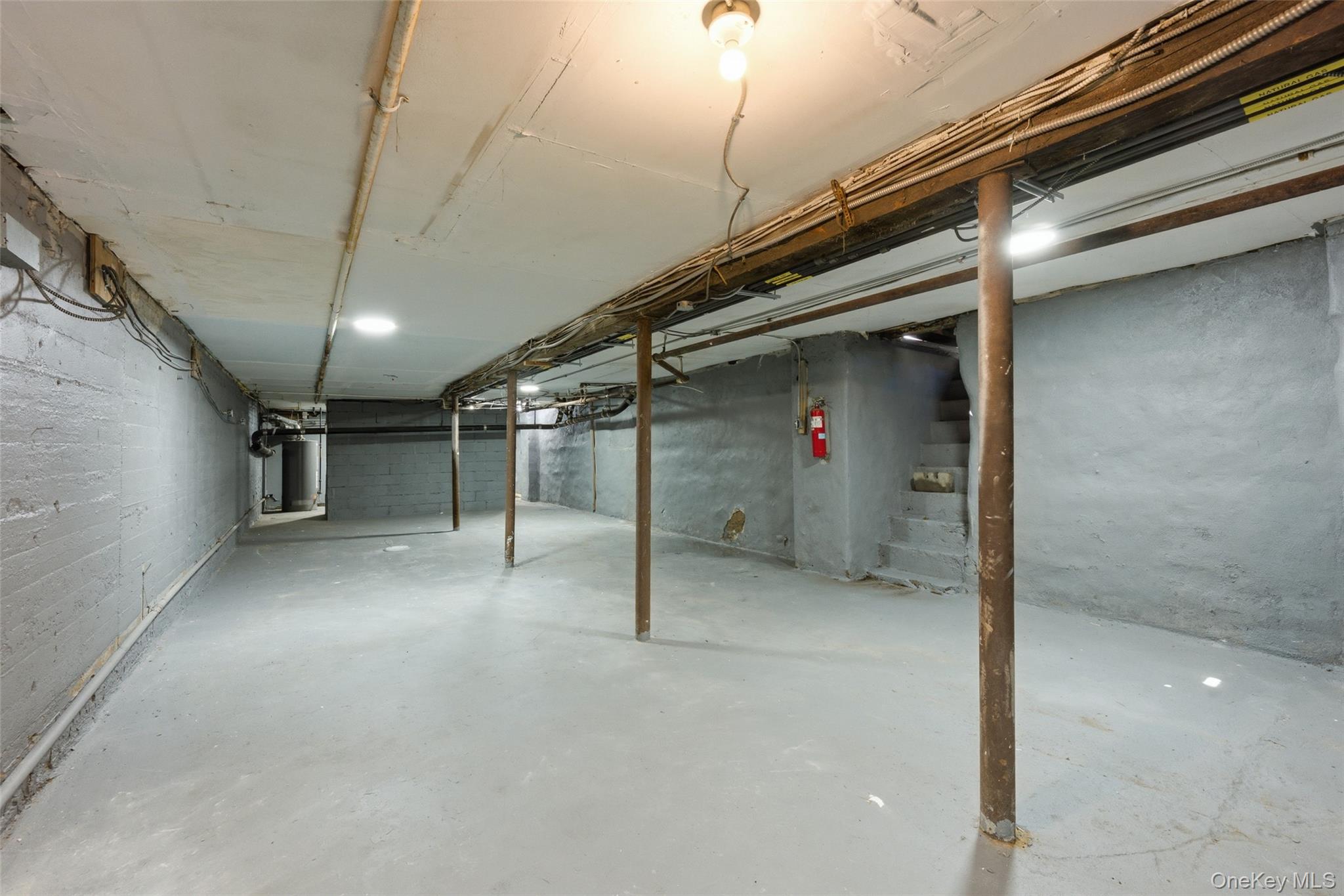 121-19 Sutphin Boulevard Property Photo 38