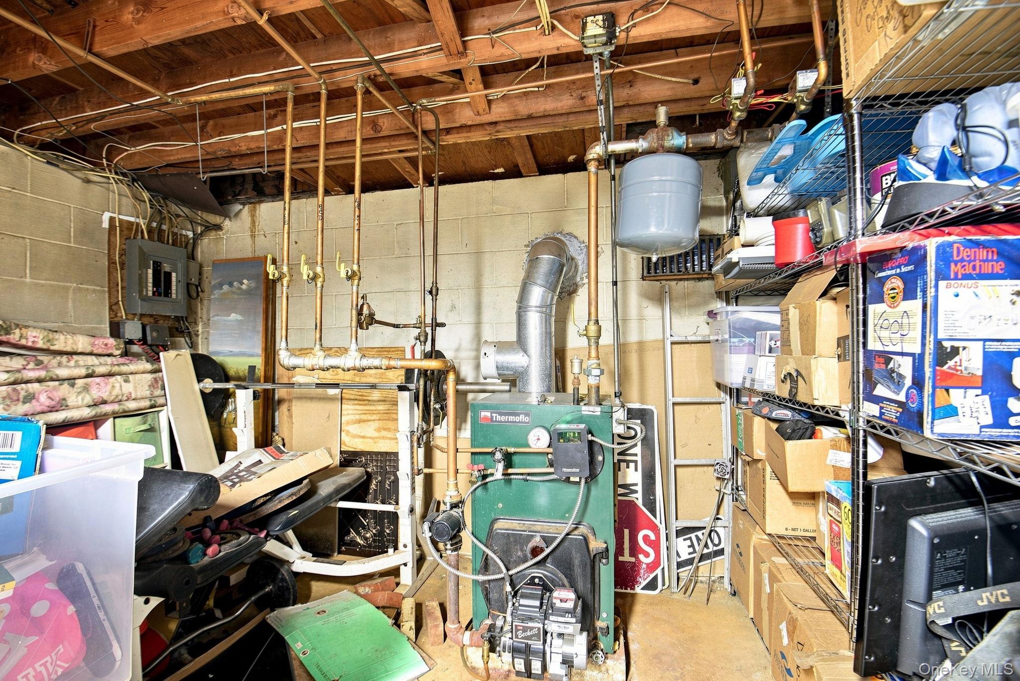 26 Monroe Drive Property Photo 19