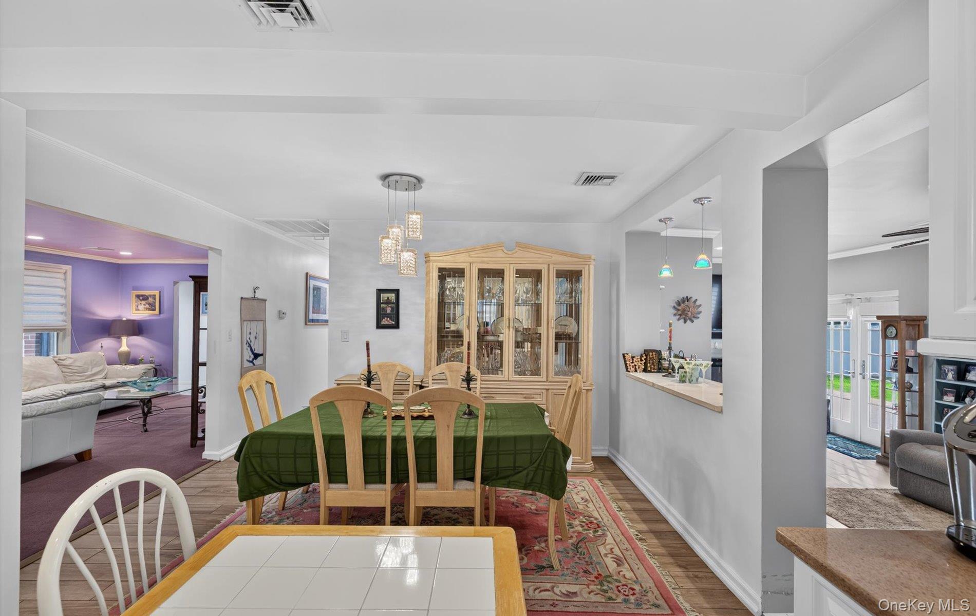 375 Peninsula Boulevard Property Photo 15